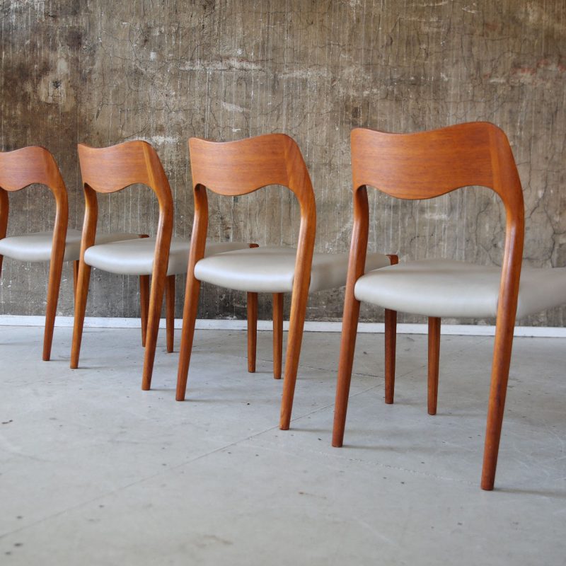 4 ESSZIMMERSTÜHLE Teak | STILRAUMBERLIN | dänische Design Möbel | Berlin