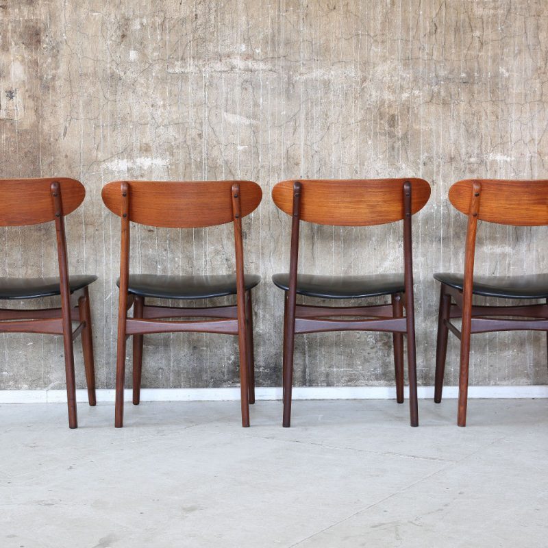 4 Esszimmer-Stühle | STILRAUMBERLIN | dänische Design Möbel | Berlin